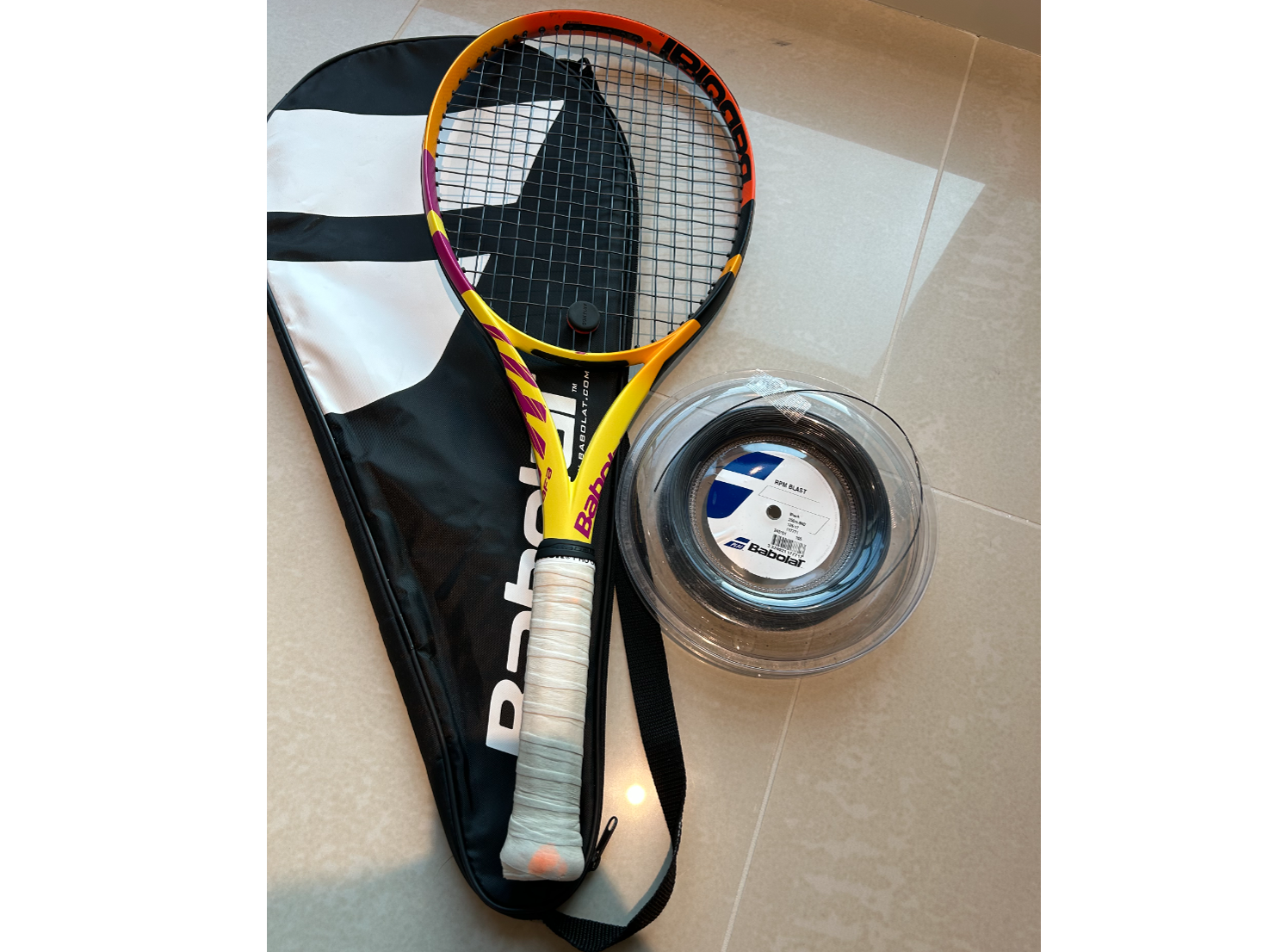 Borrow Me Babolat tennis racket